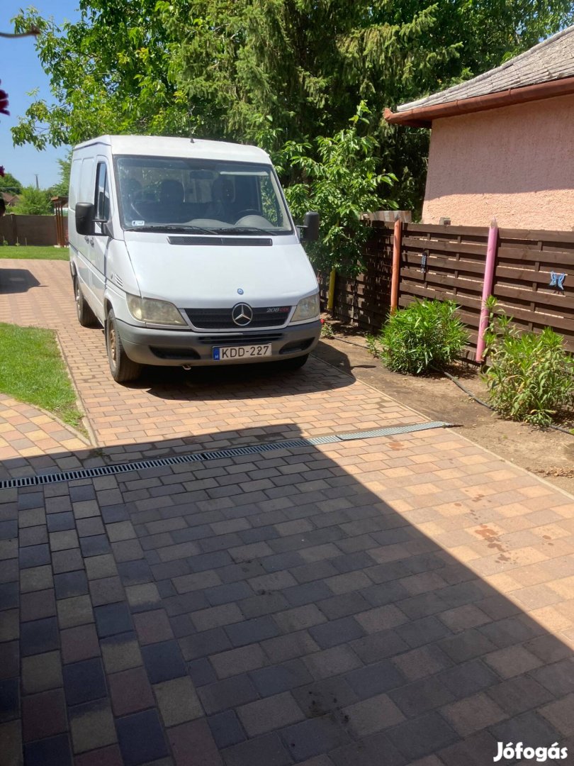 Mercedes sprinter