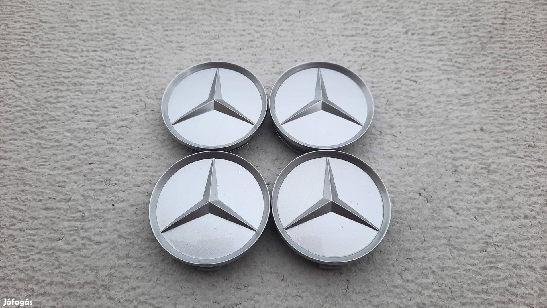 Mercedes új felni díszkupak közép felnikupak kerékagy kupak 75mm