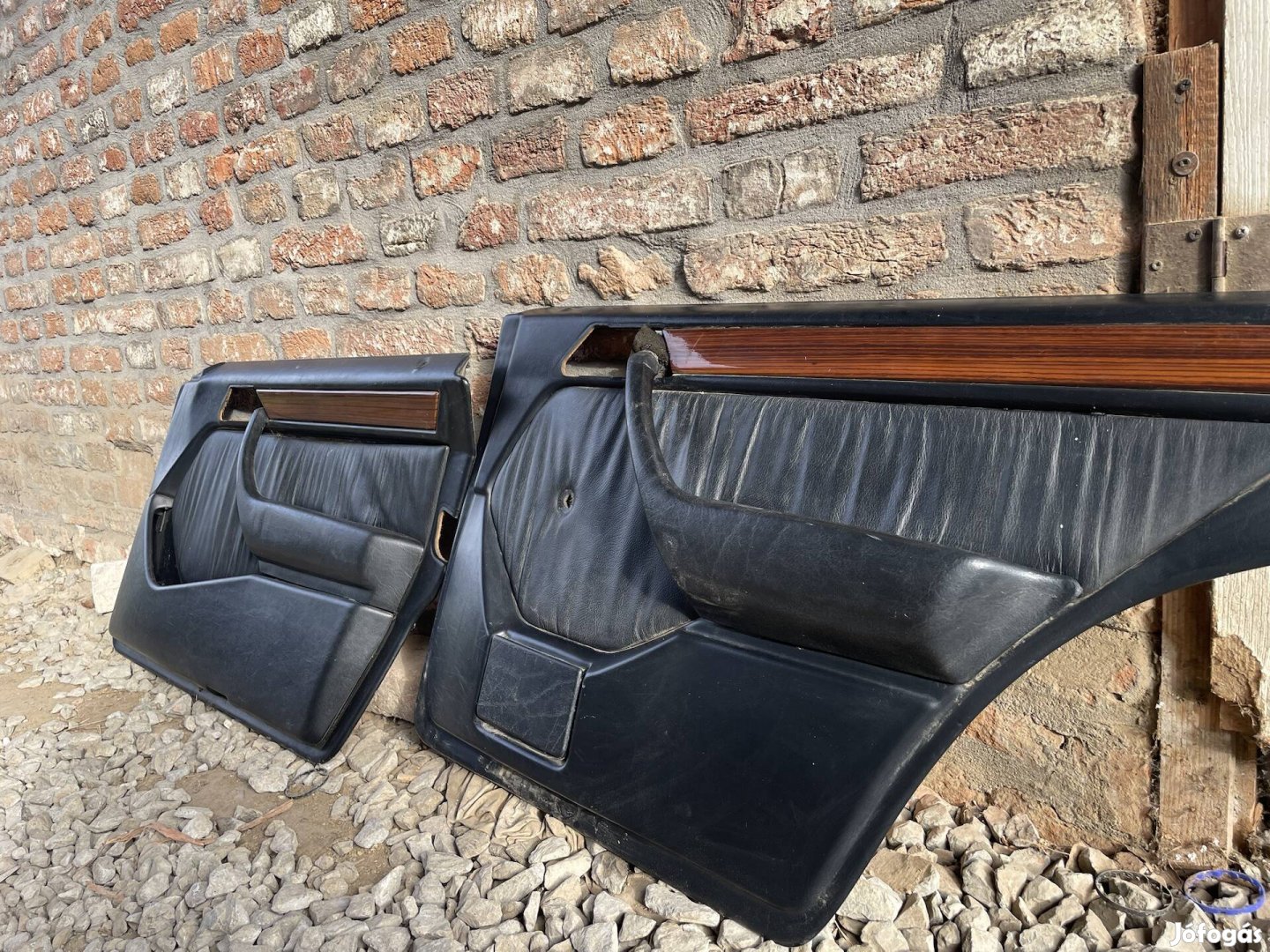 Mercedes w124 bőr ajtókárpitok