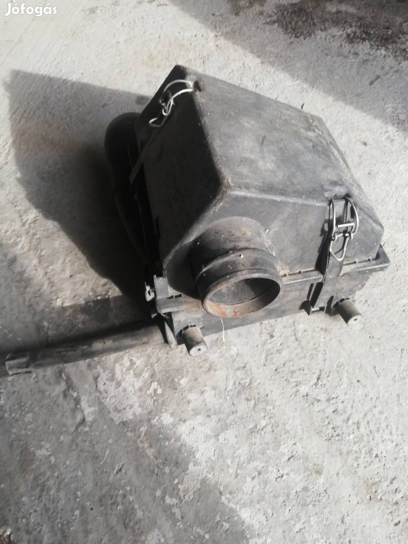 Mercedes w124 légszűrőház