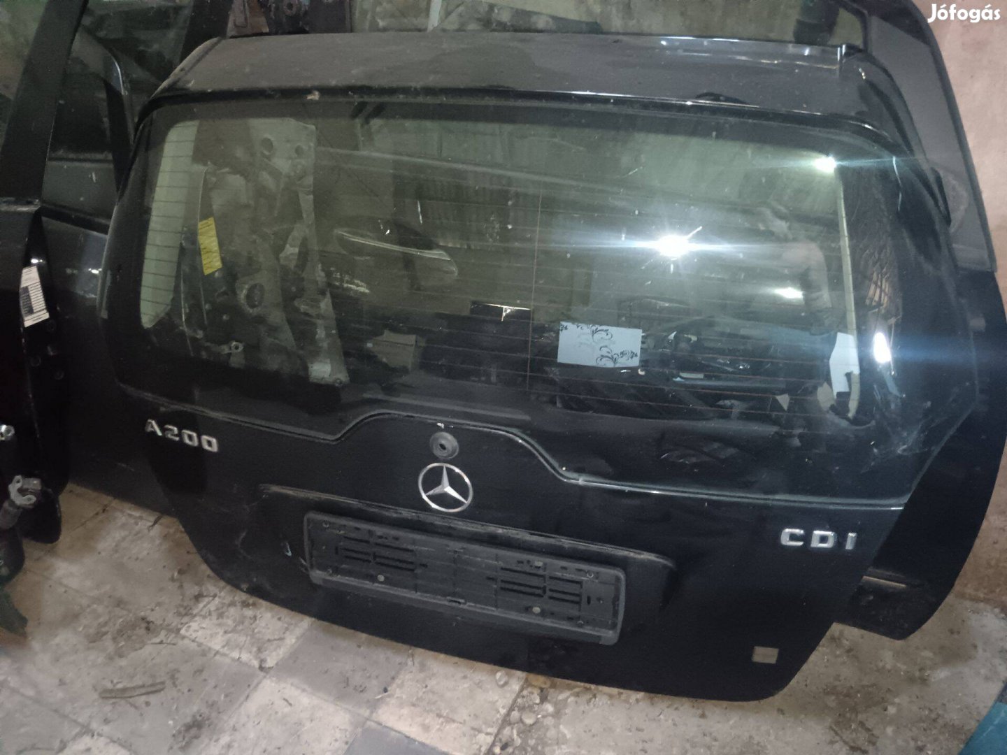 Mercedes w169 csomagtér ajtó