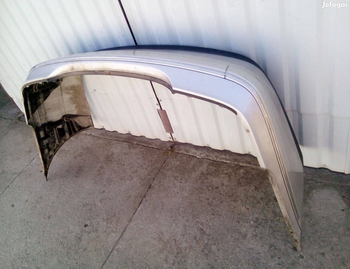 Mercedes w203 szedán 2001 hátsó lökhárító. Személysen!