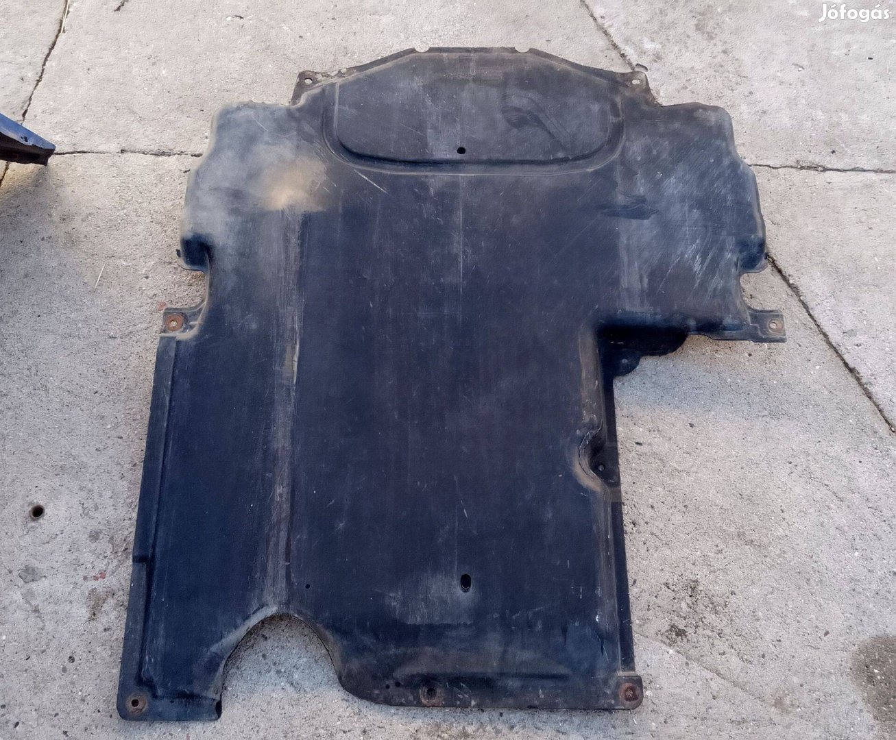 Mercedes w203 váltóvédő burkolat. Személyesen