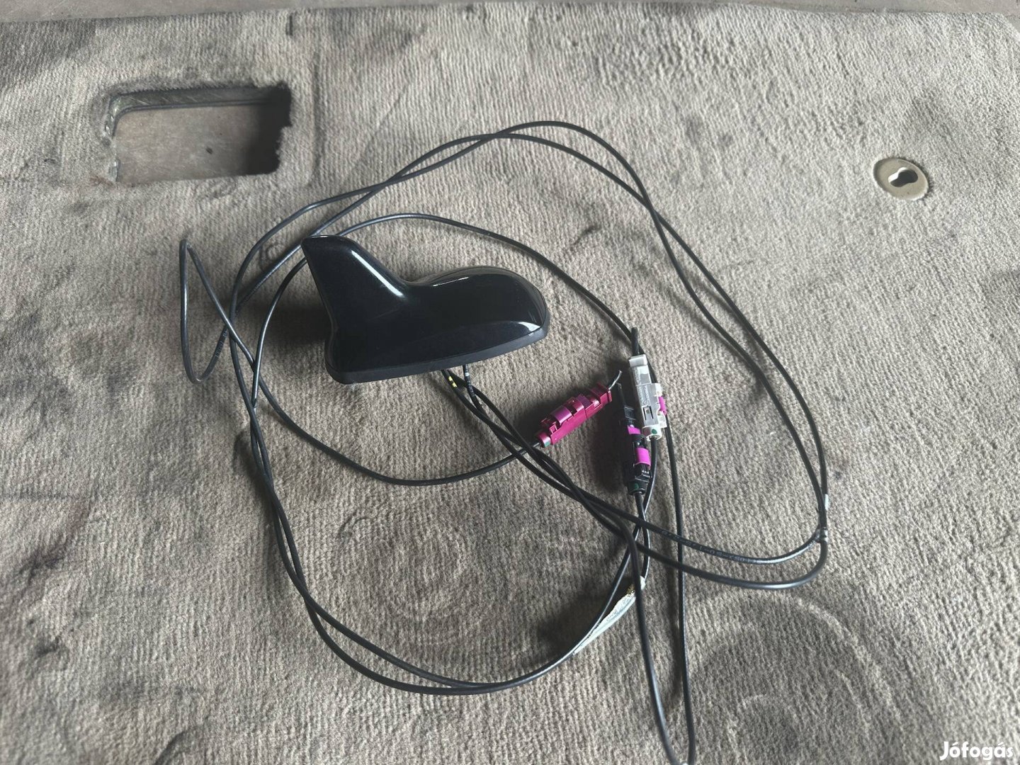Mercedes w204 antenna