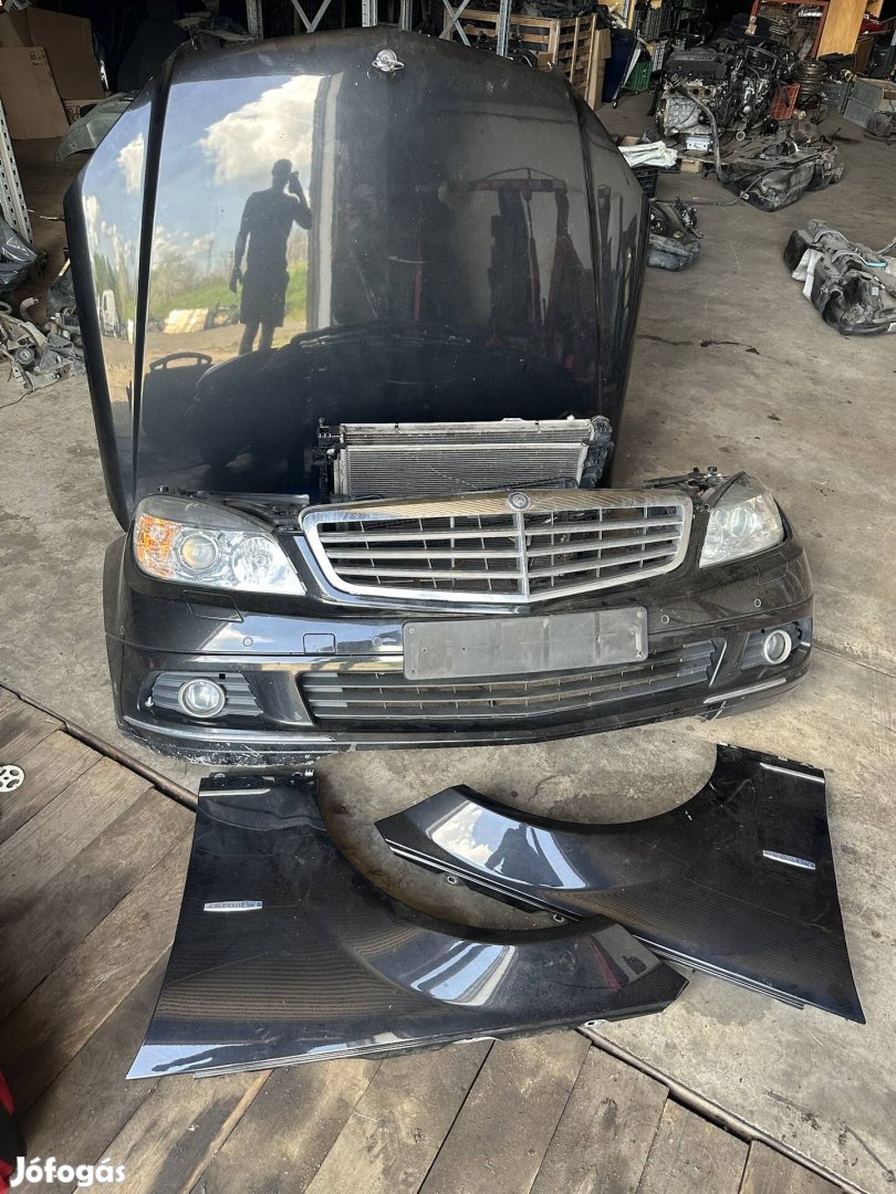 Mercedes w204 csavarozható eleje motorháztető lámpa lökhárító sárvédő