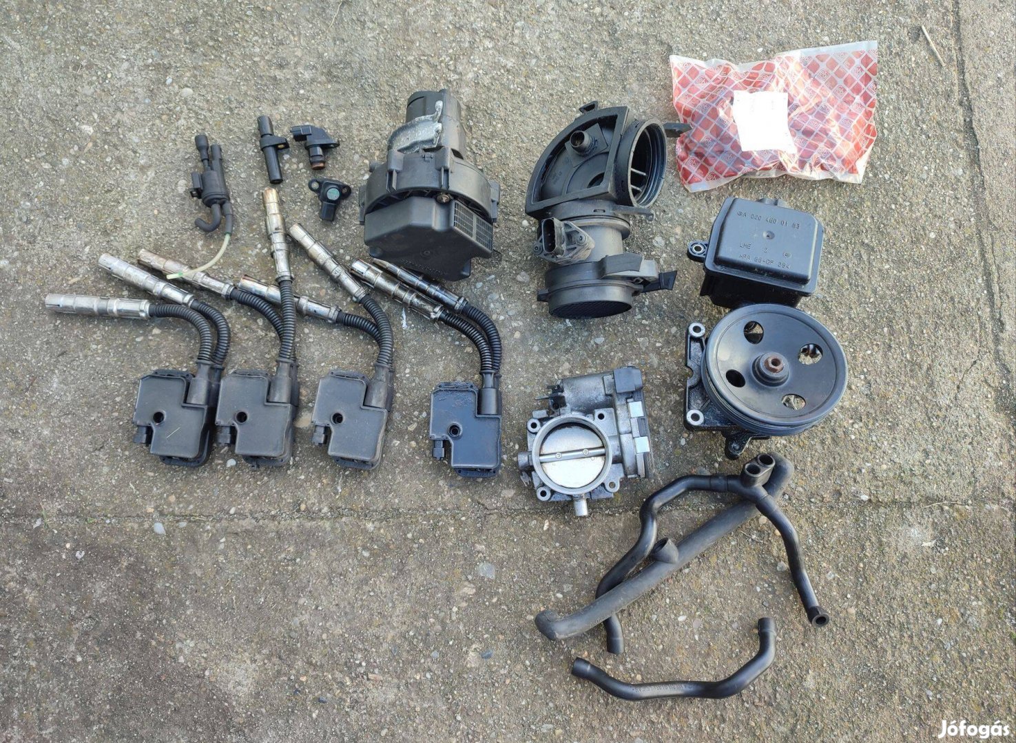 Mercedes w209 240 V6 Clk motortér alkatrészek