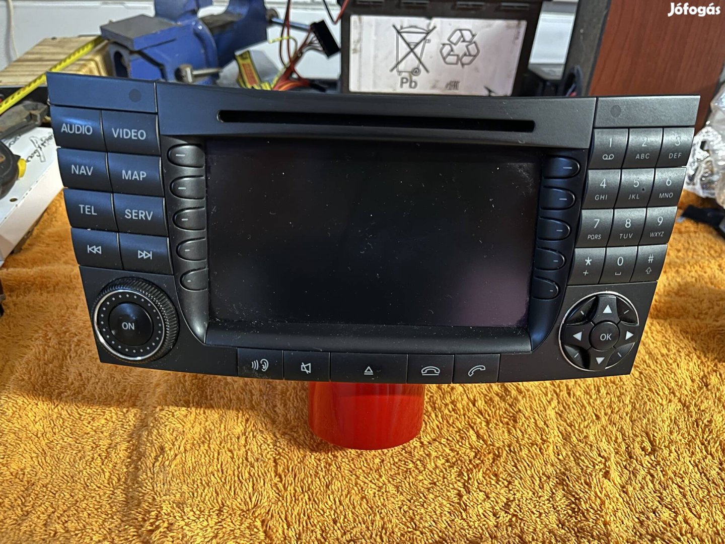 Mercedes w211 gyari radio