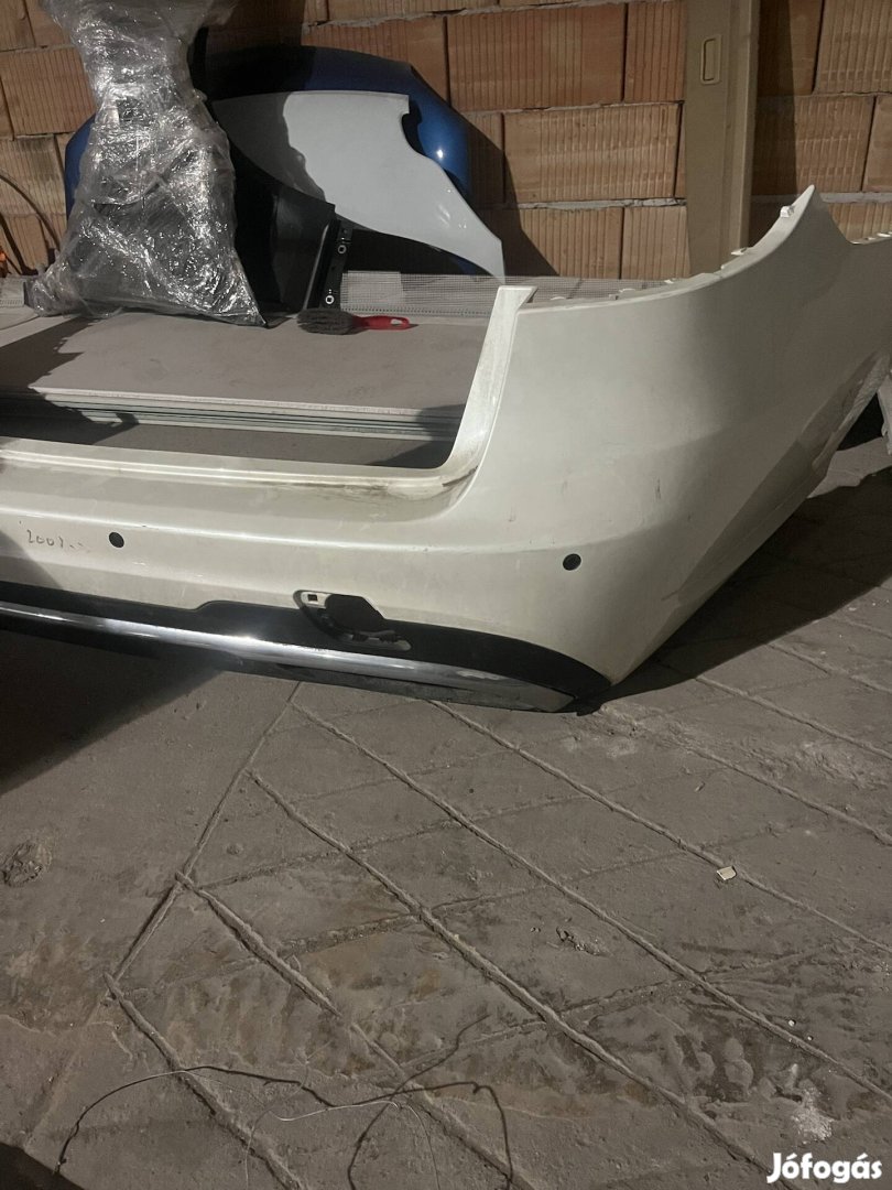 Mercedes w212 amg hátsó lökhárító  