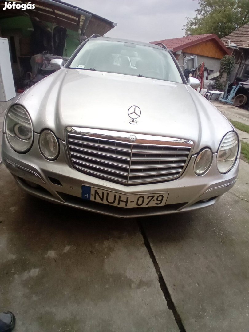 Mercédesz E211 320 cdi firmatic