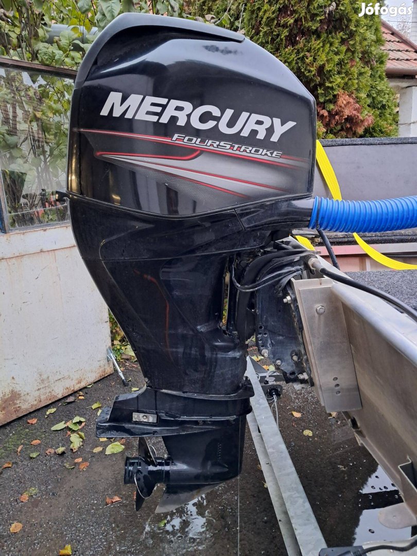 Mercury csónakmotor