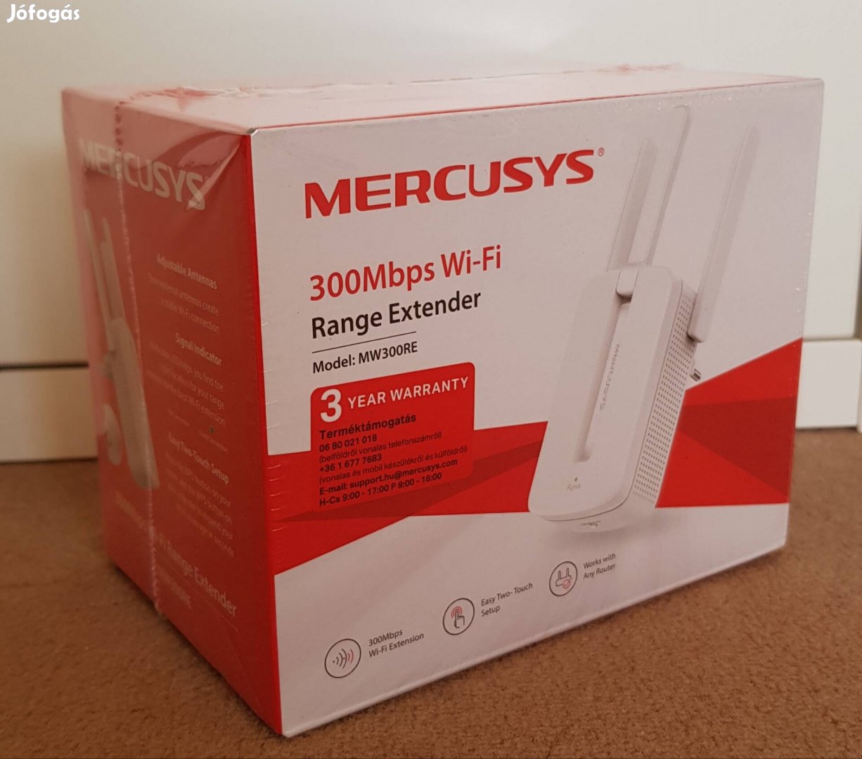 Mercusys 300 mbps Wi-Fi jelerősitő.