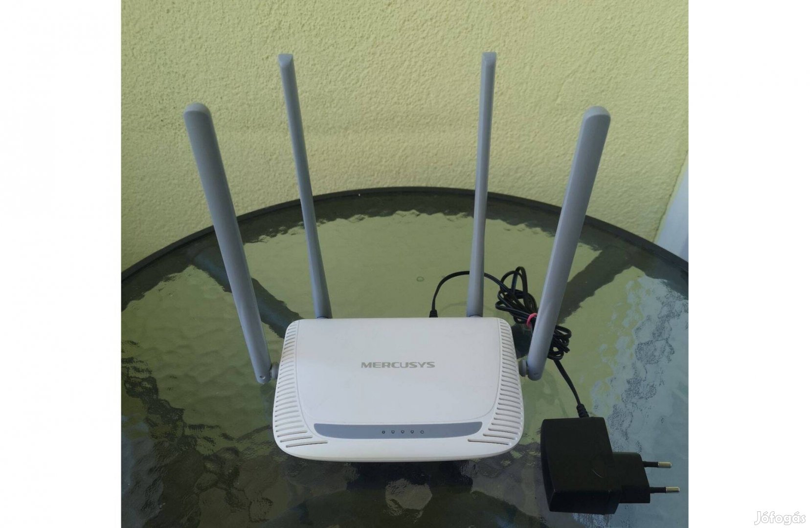 Mercusys MW325R router