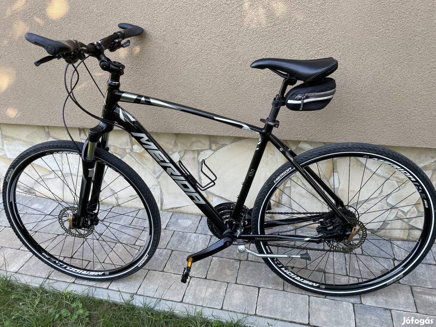 Merida Crossway crosstrekking tárcsafékkel 28"