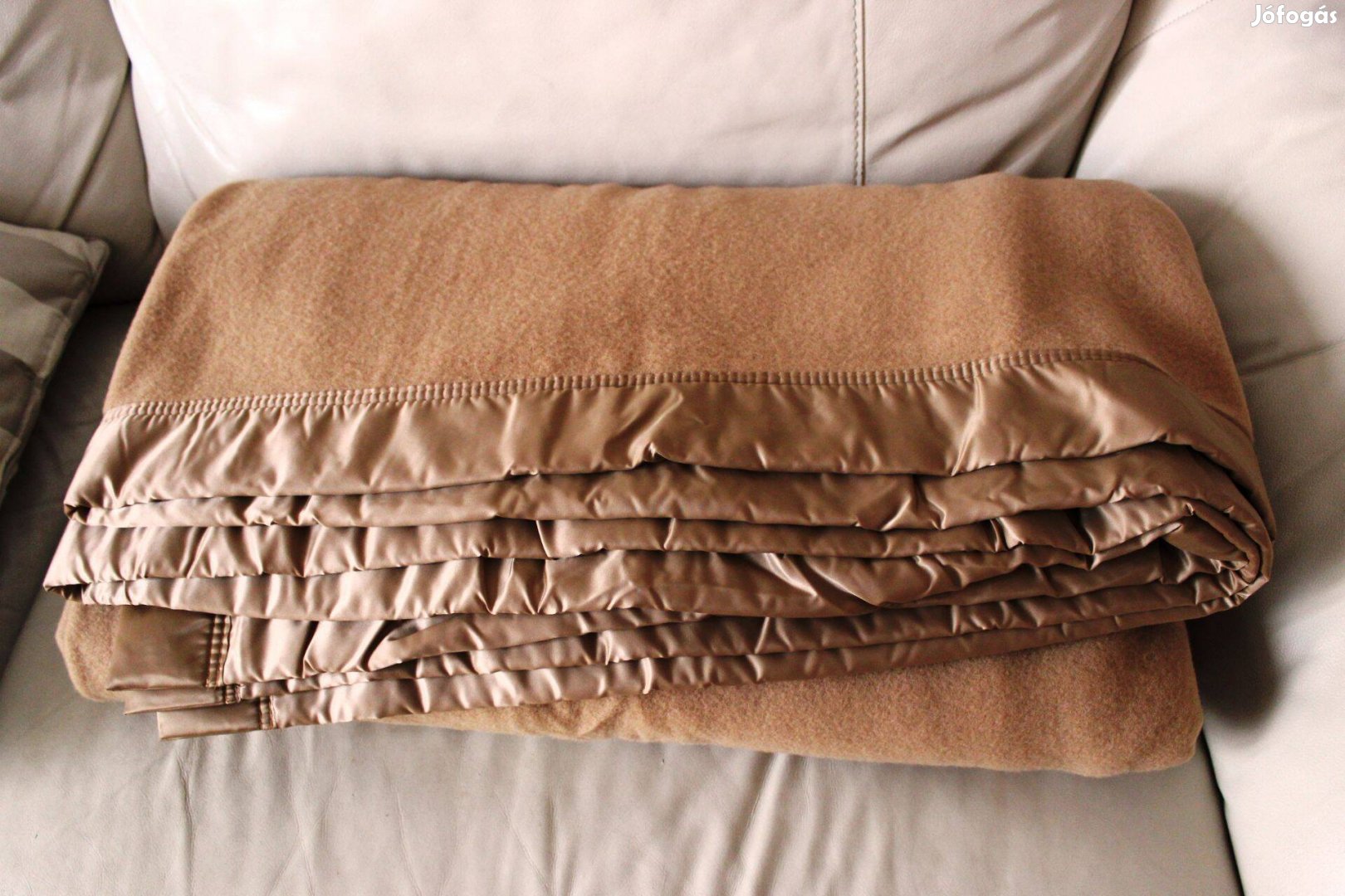 Merino-gyapjúból készült John Atkinson-ágytakaró
