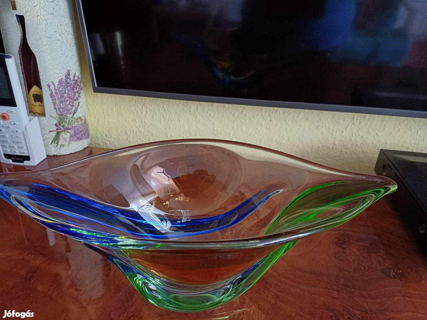 Merinoi üveg  tál,gyönyörű  .Újszerű hibátlan állapotban 