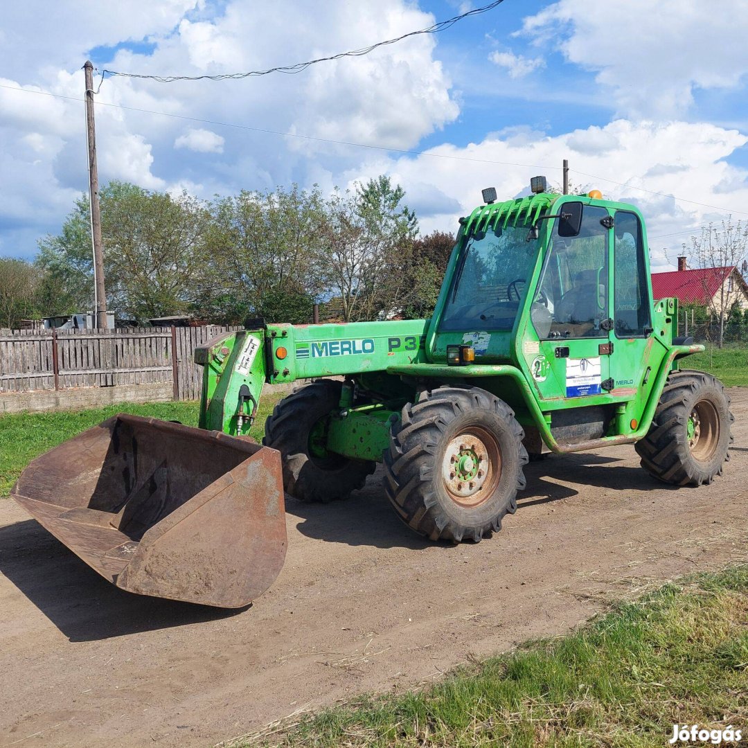 Merlo P35.9 EVS kitológémes rakodó 9m-es szintezős eladó!