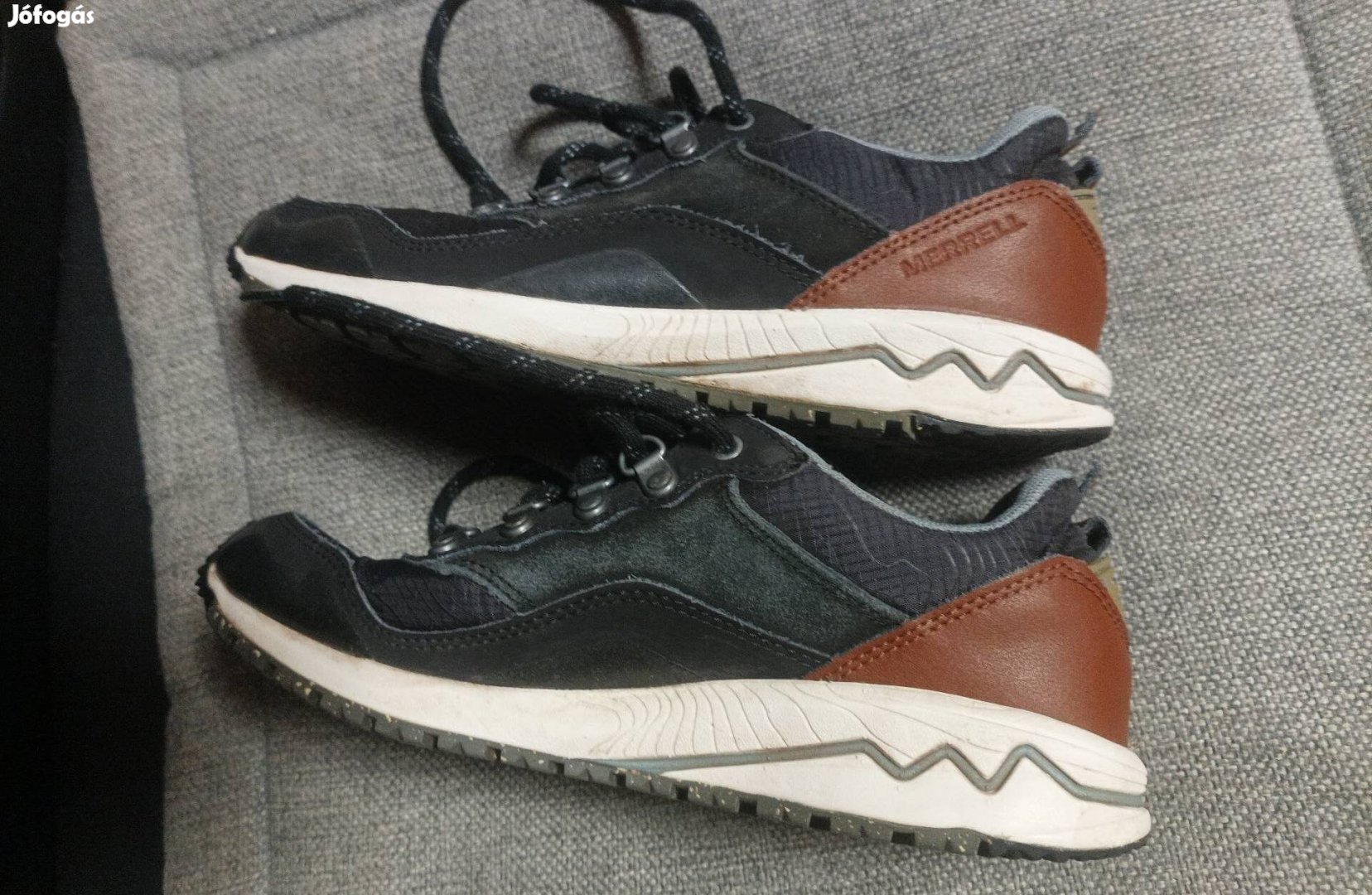 Merrell bőr túracipő 37