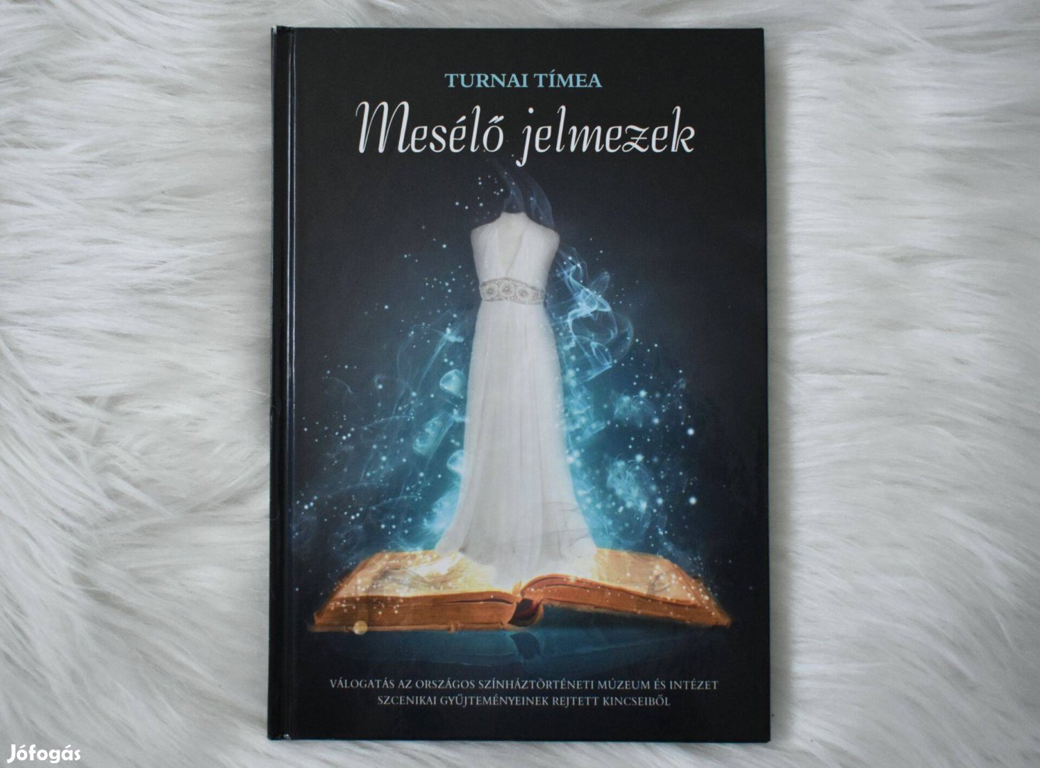 Mesélő jelmezek - Turnai Tímea
