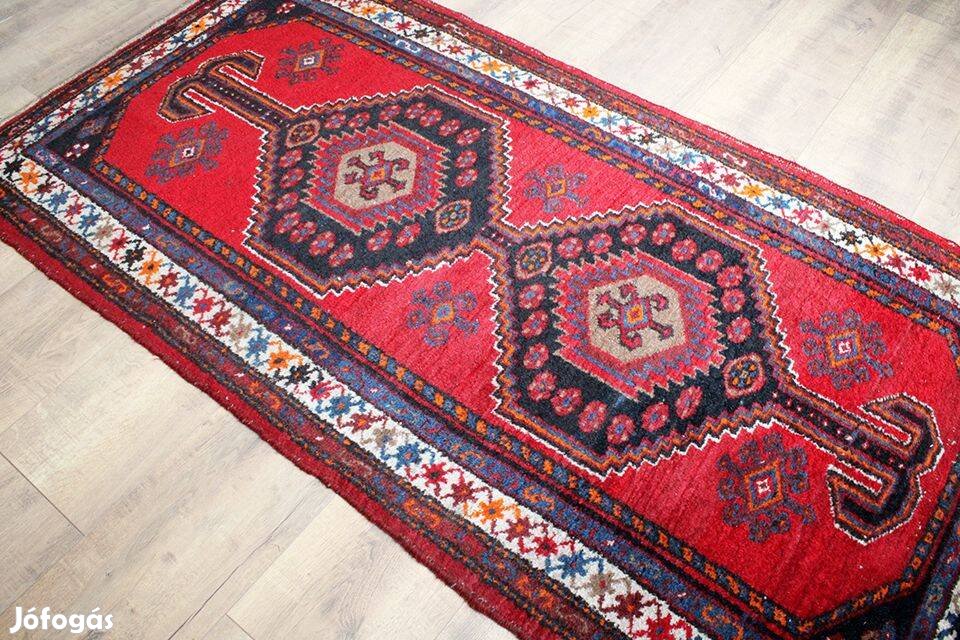 Mesés kézi csomózású perzsaszőnyeg Iránból - csodálatos