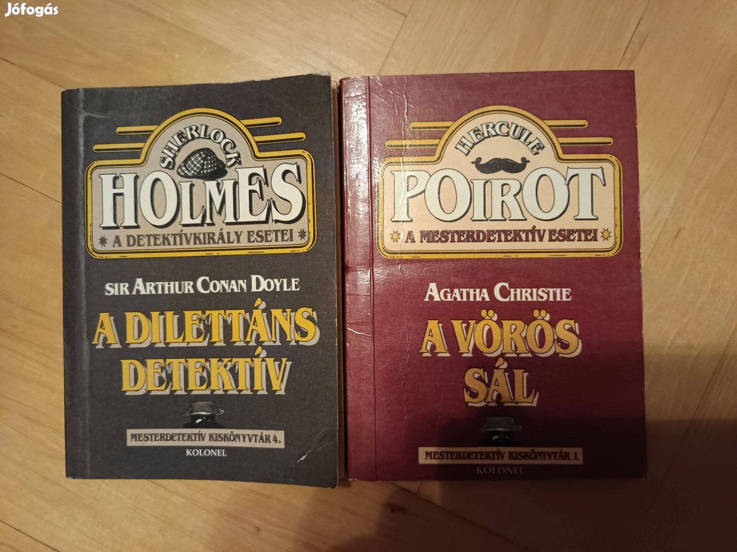Mesterdetektív sorozat két kötete