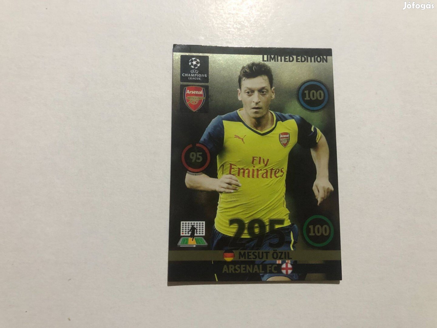 Mesut Özil retro Limited Edition 2014-15