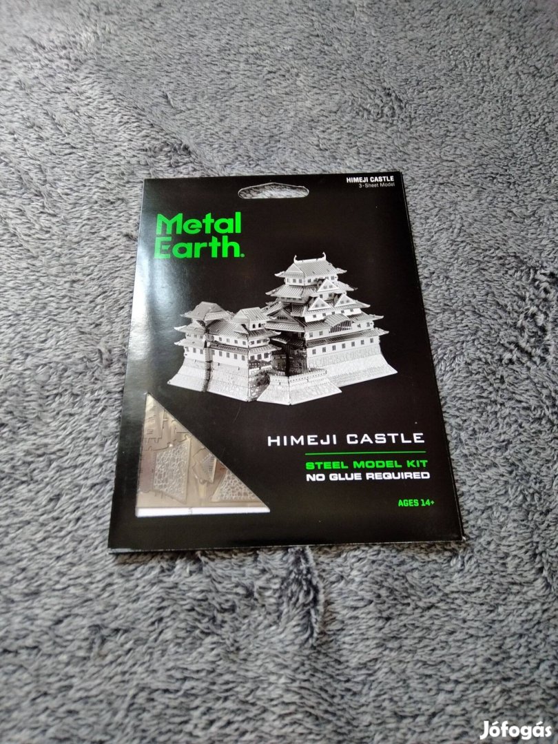 Metal Earth Himeji Castle fémmakett