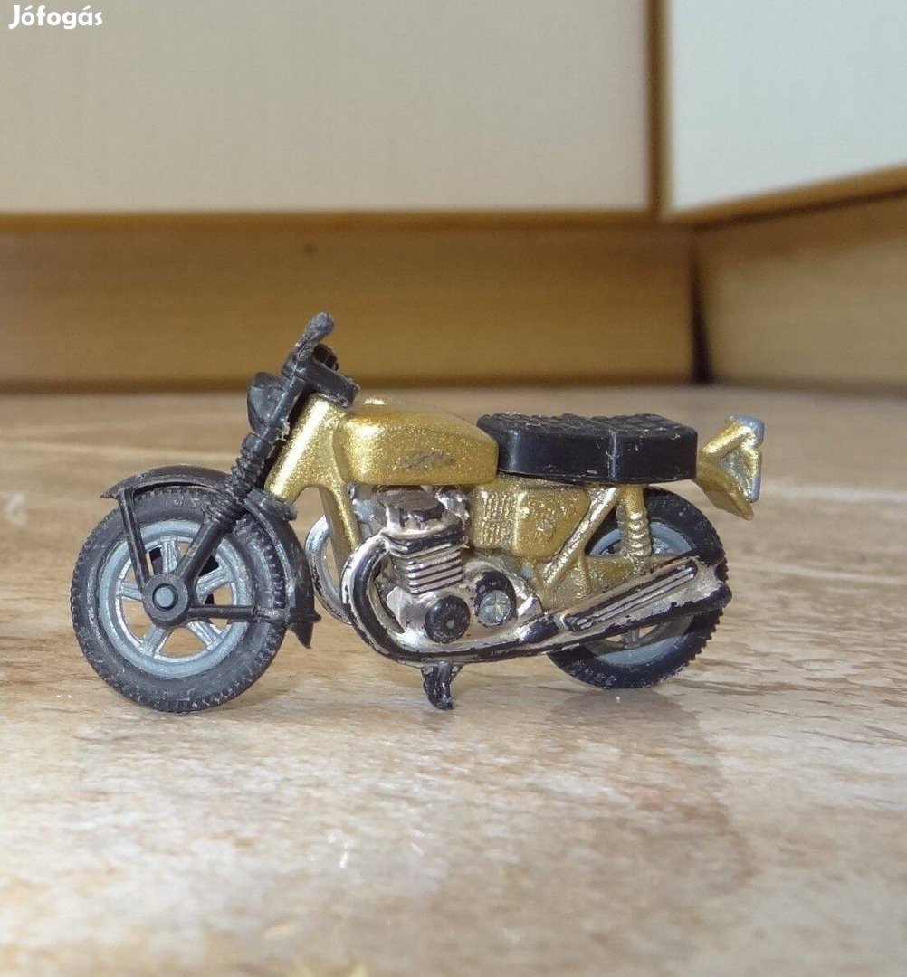 Metalbox (Matchbox Hondarora No. 18 másolat) kismotor ritkaság!!!