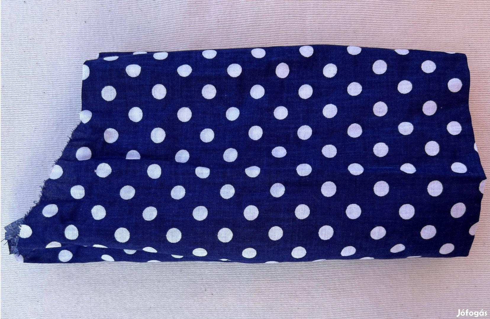 Méteráru - textil karton kék, fehér pöttyös