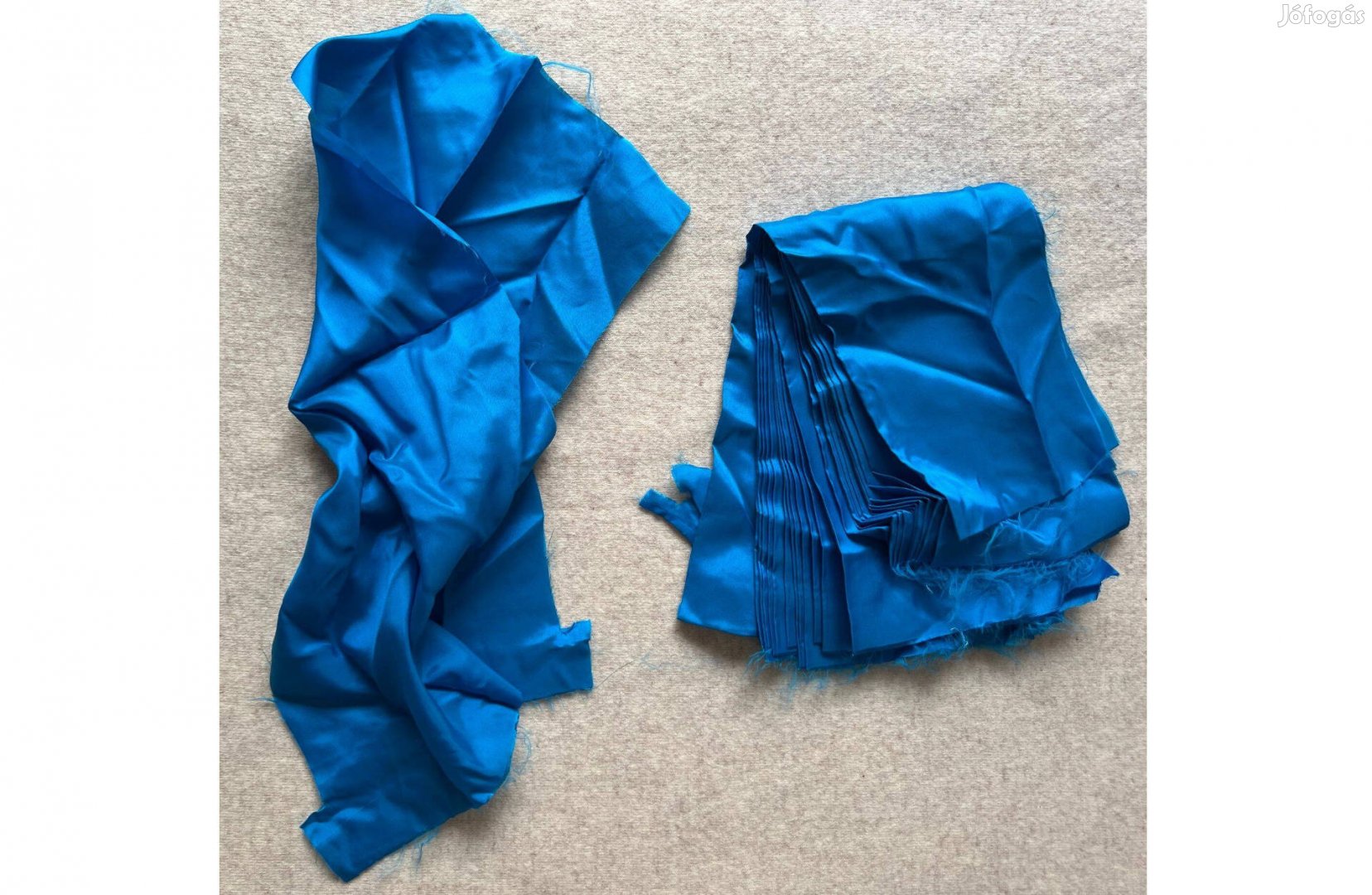 Méteráru, textil selyem királykék