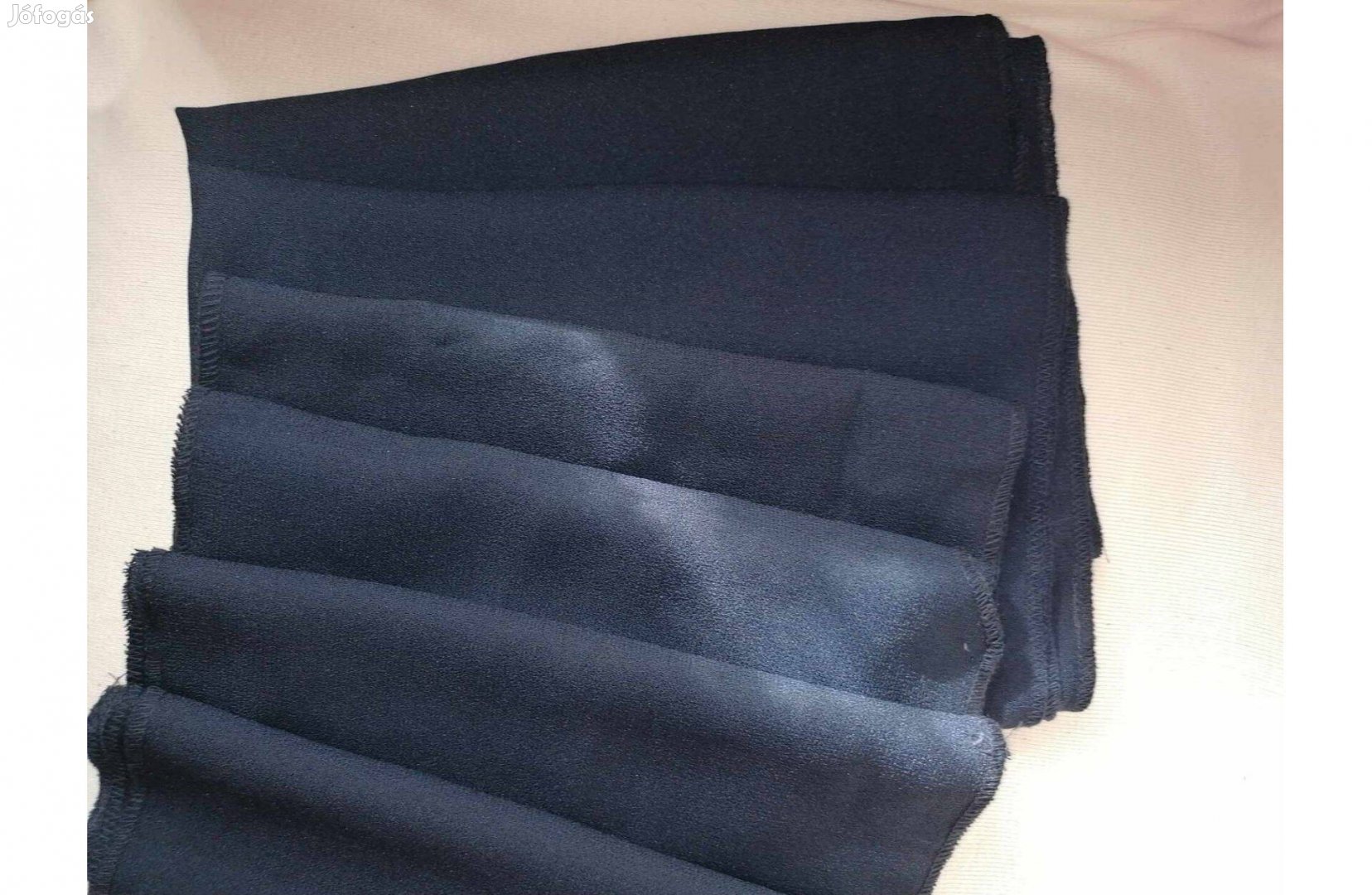 Méteráru, textil szövet sötétkék csomag