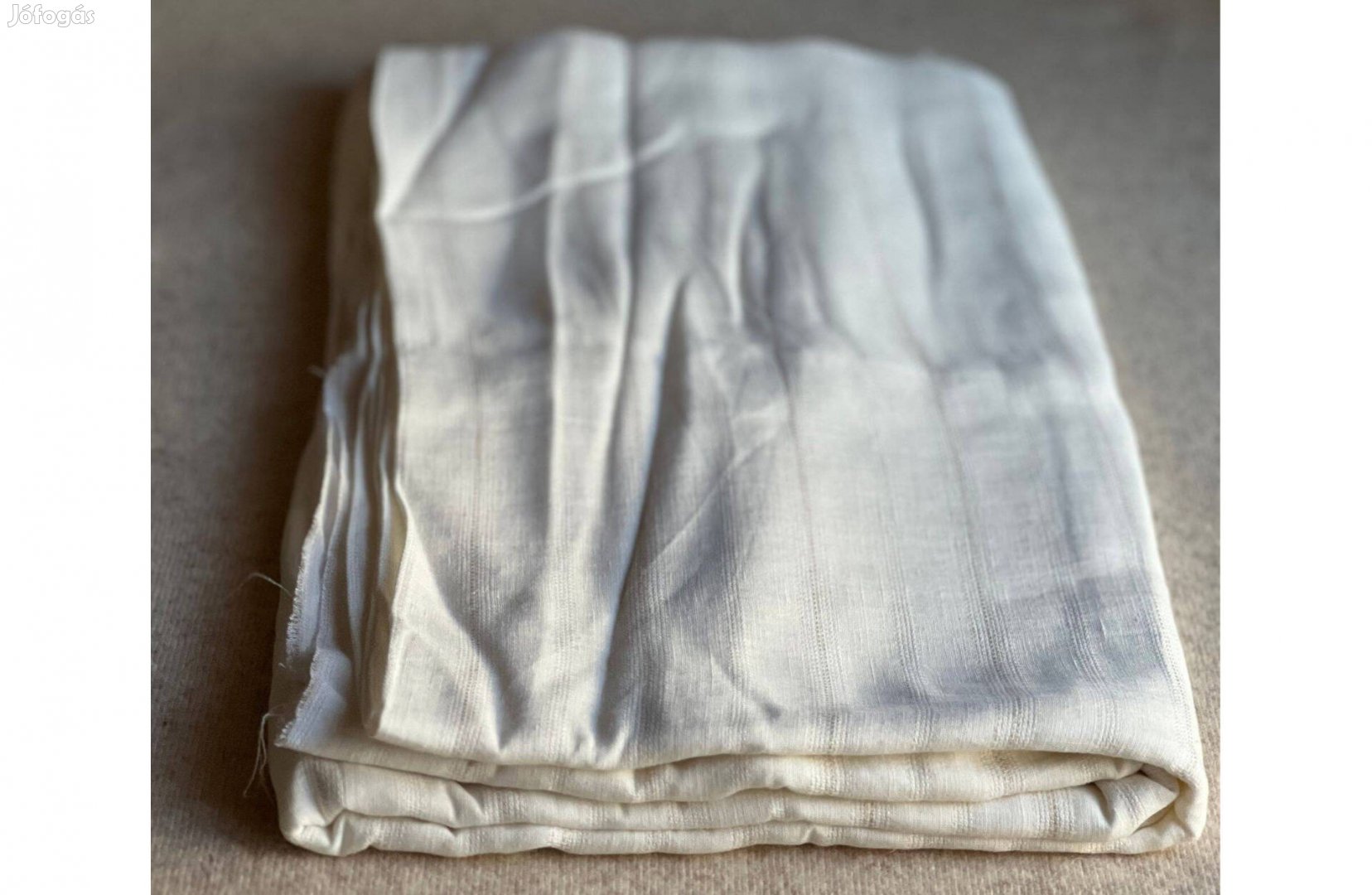 Méteráru, textil vékony, blúz tört fehér csomag