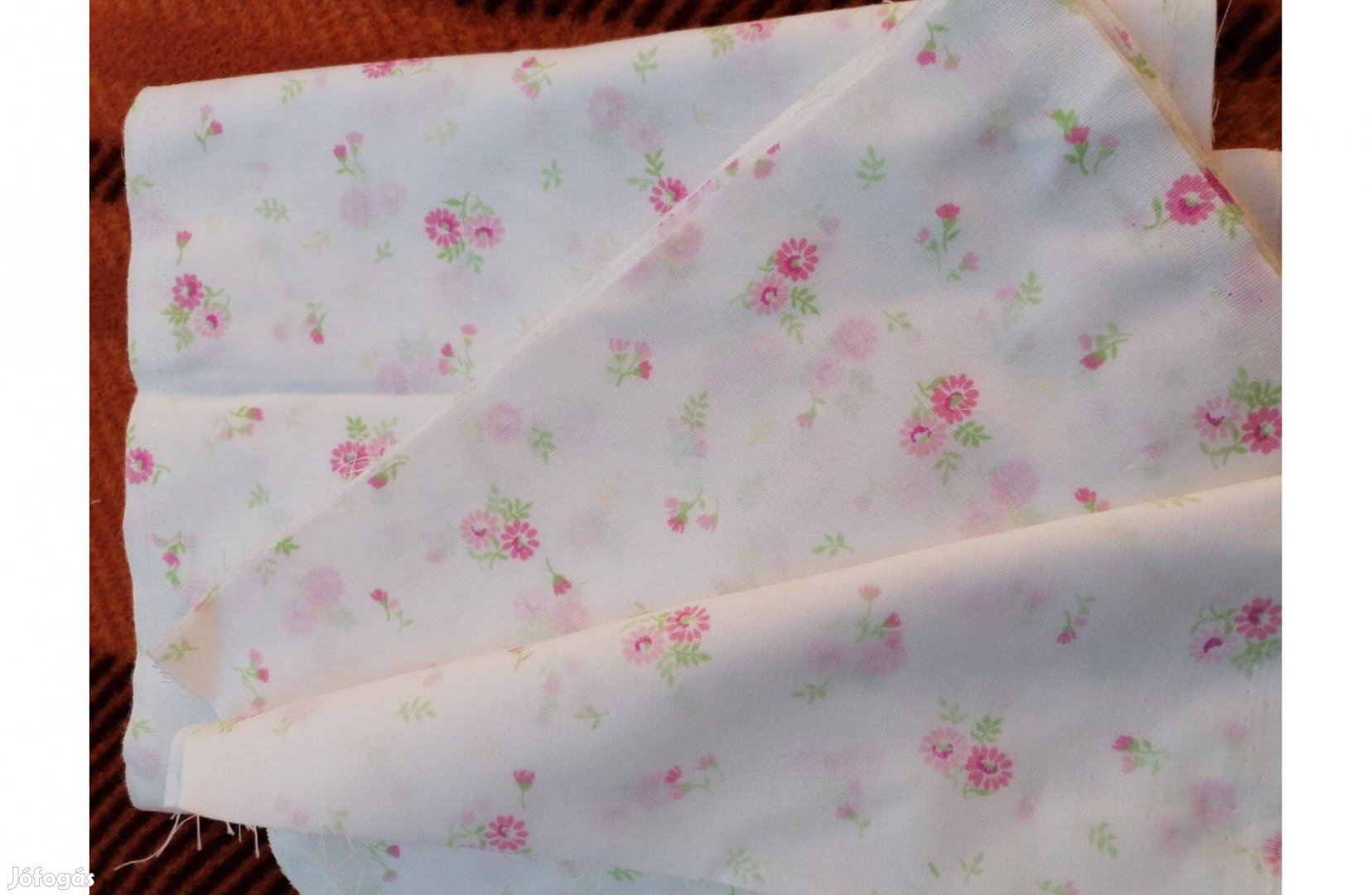 Méteráru textil (krisztina) fehér, rózsaszín 14 db