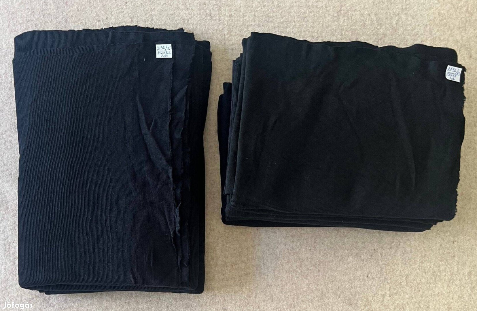 Méteráru textil passzé fekete