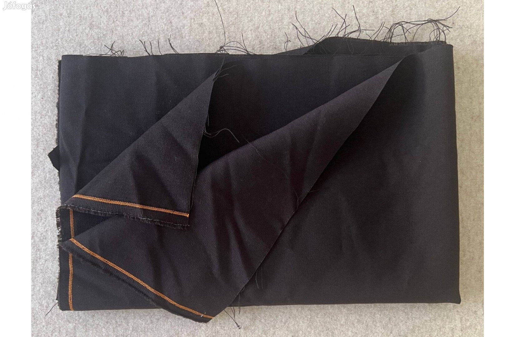 Méteráru textil szövet barna