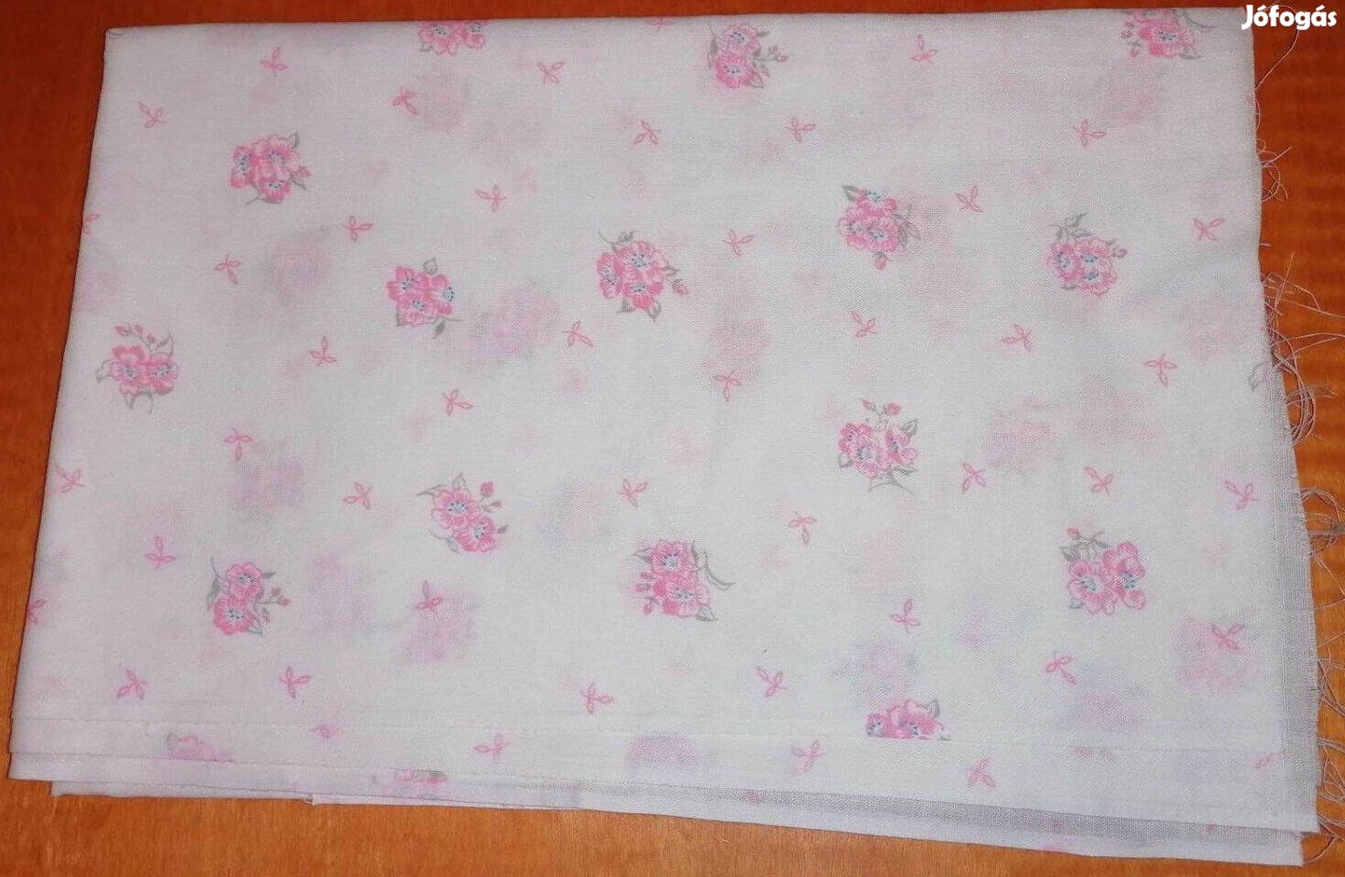 Méteráru textil (vékony pamut) fehér, rózsaszín 1 db