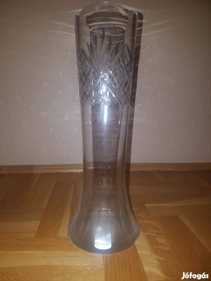 Metszett üveg váza cca 35 cm
