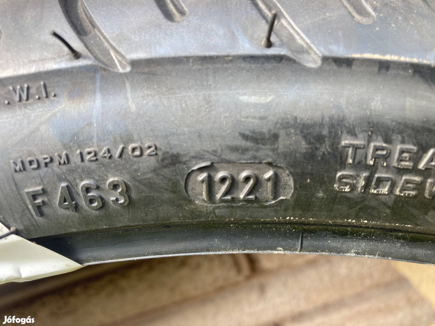 Metzeler motorgumi