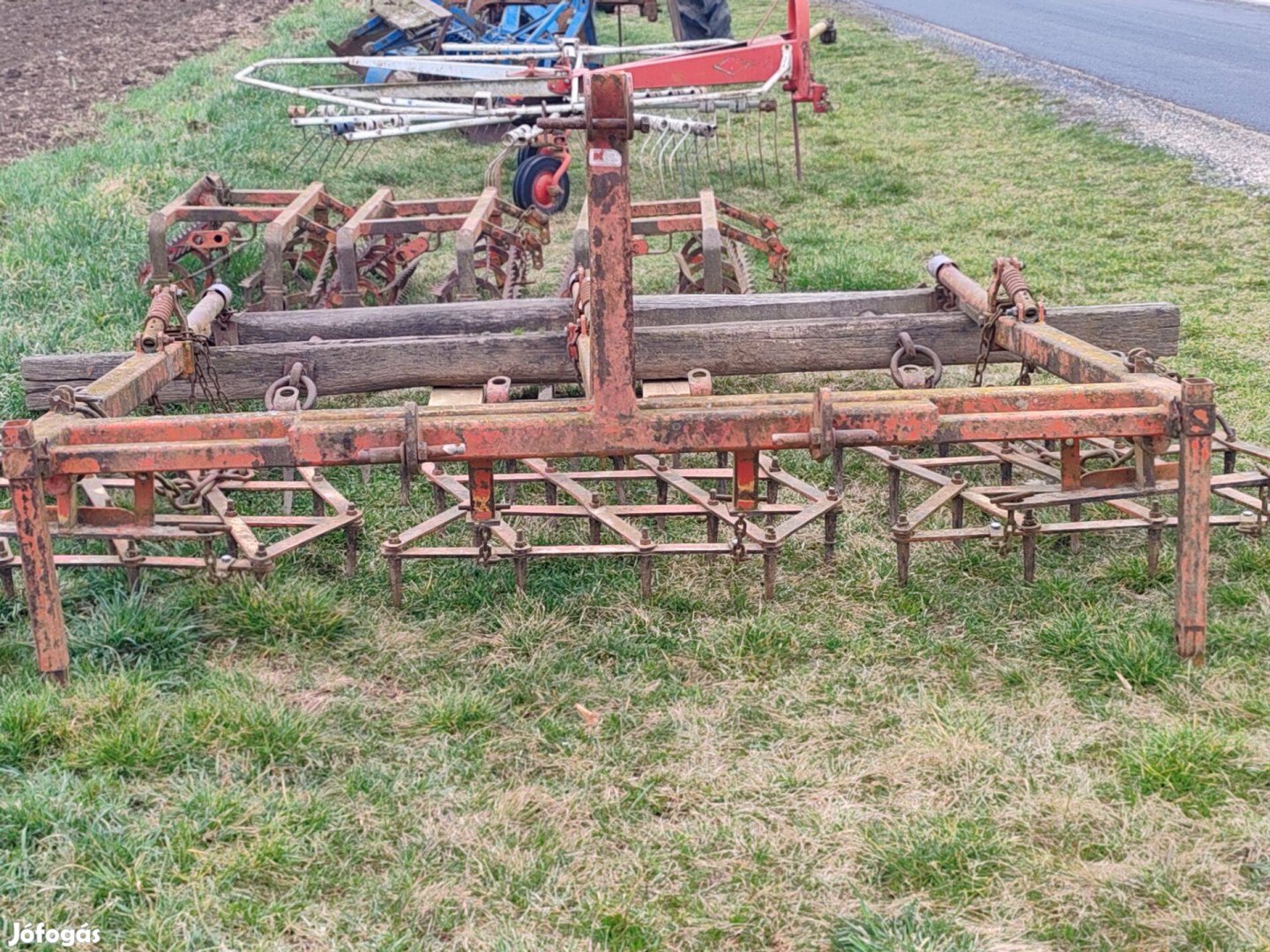 Mezőgazdasági gépek eladók