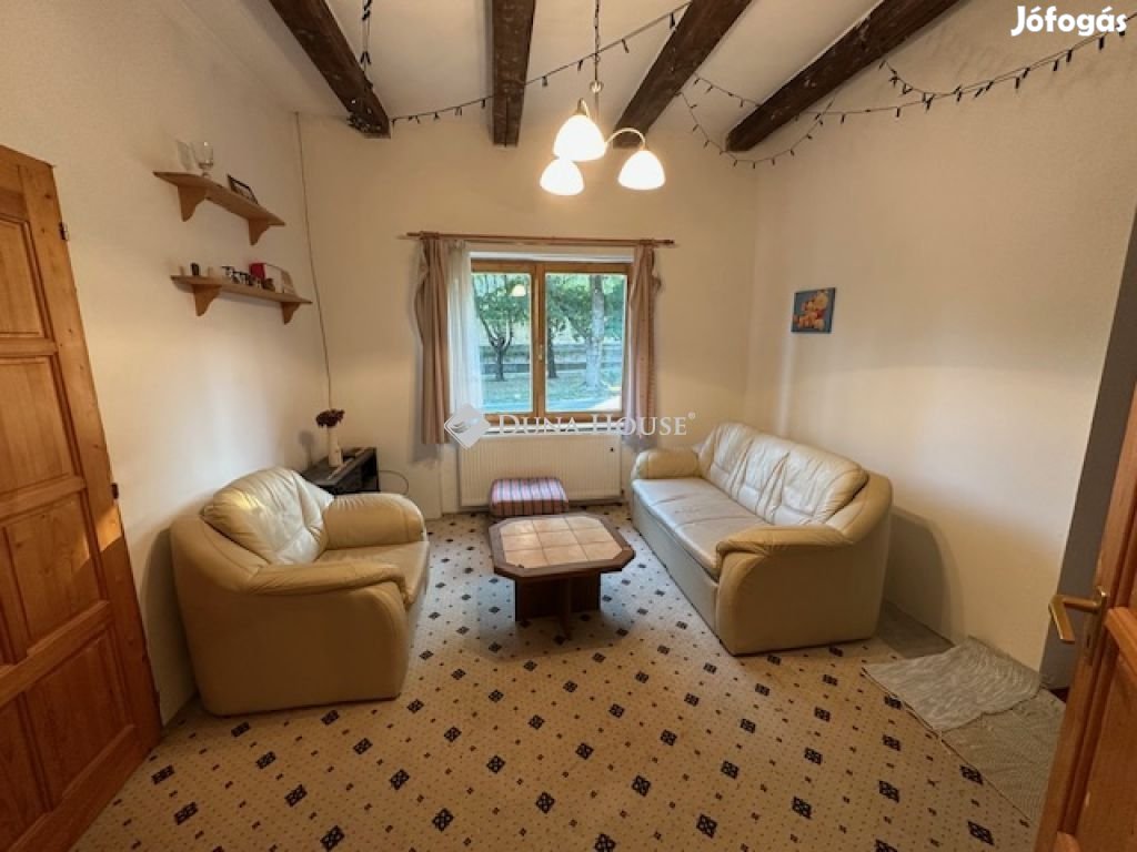 Mezőkomáromi eladó 122 nm-es ház