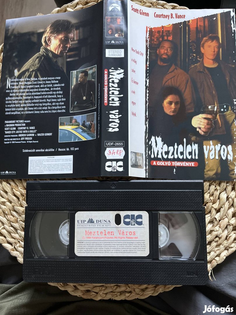 Meztelen város vhs