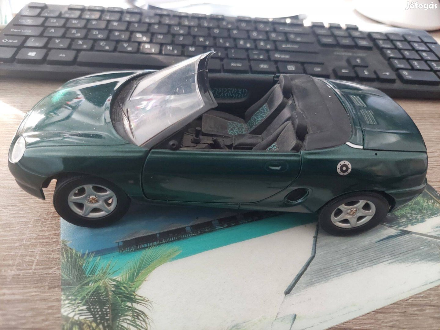 Mgf Corgi 1:18