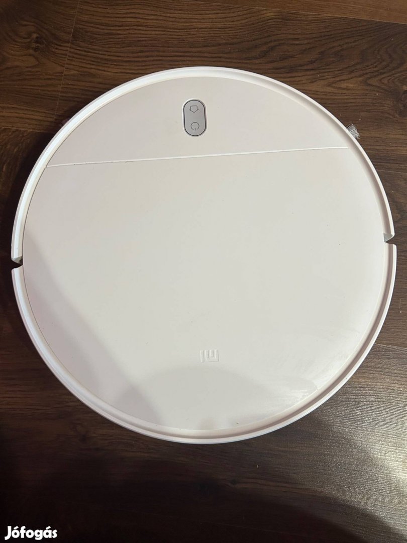 Mi Robot Vacuum-Mop Essential