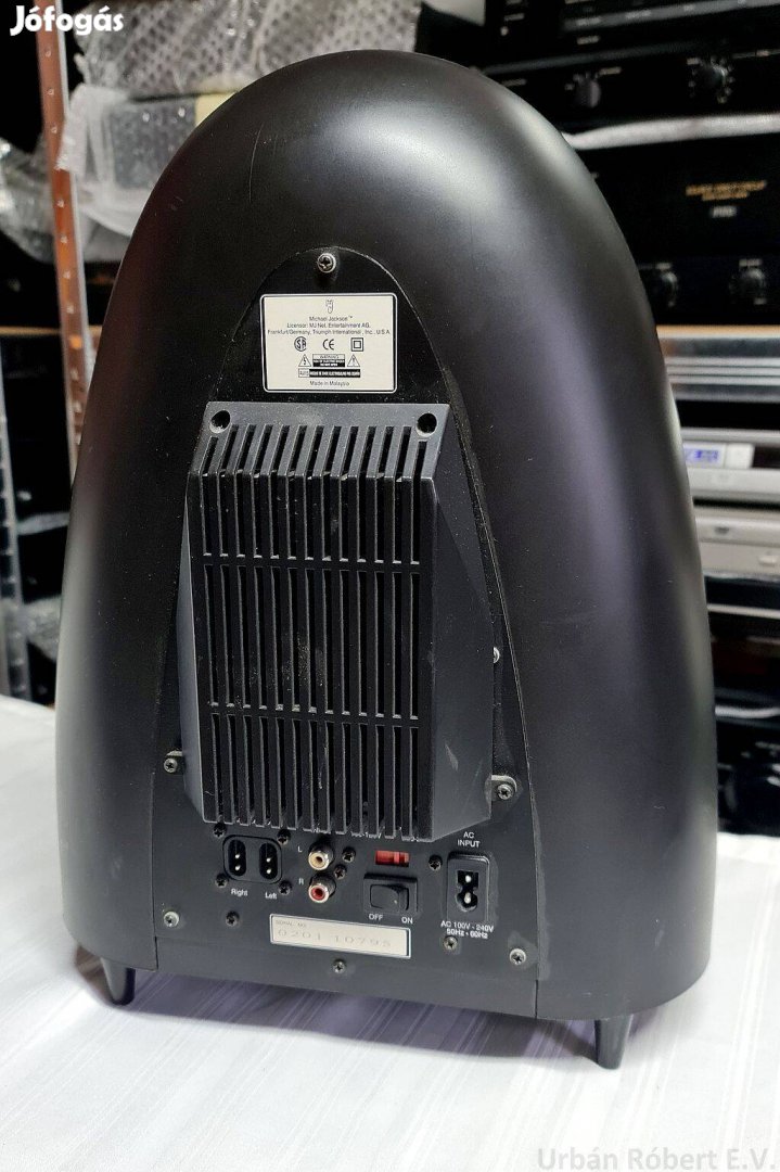 Michael Jackson MJ aktív mélyláda MBQ Vision lapos front