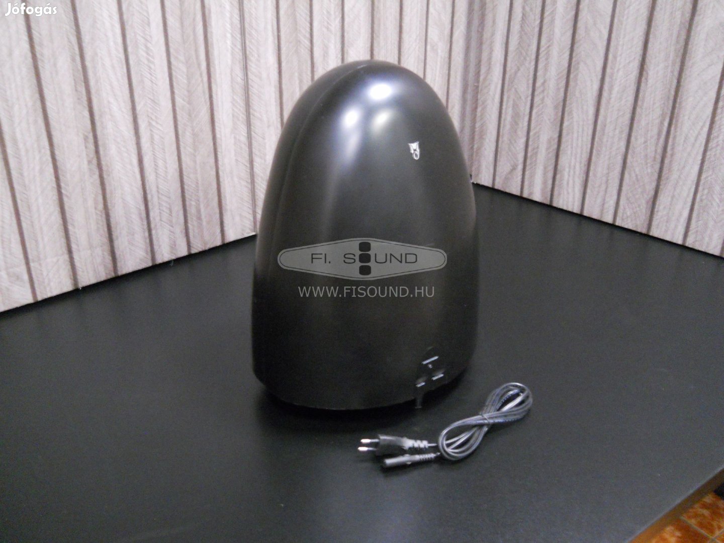 Michael Jackson ,120W,aktív 2.1-s sub 16cm-s gumiperemes méllyel