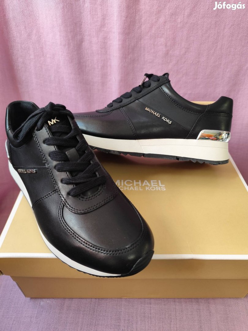 Michael Kors 6.5M Teljesen új,bőr