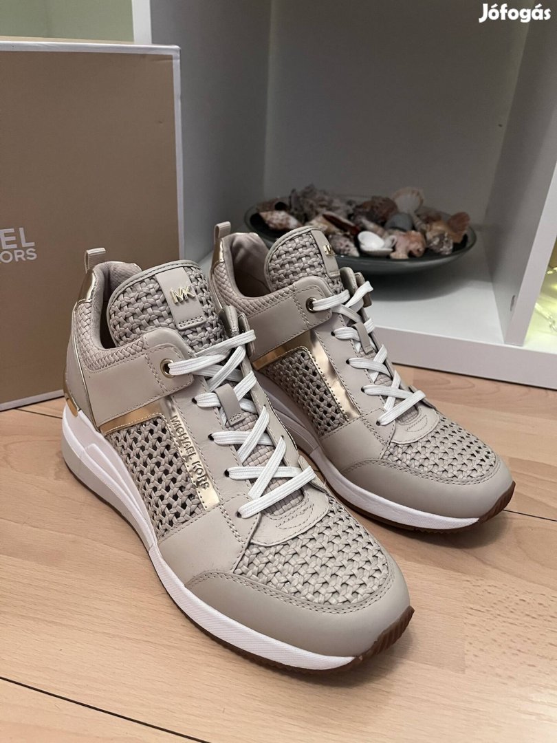 Michael Kors Georgie női cipő 9M