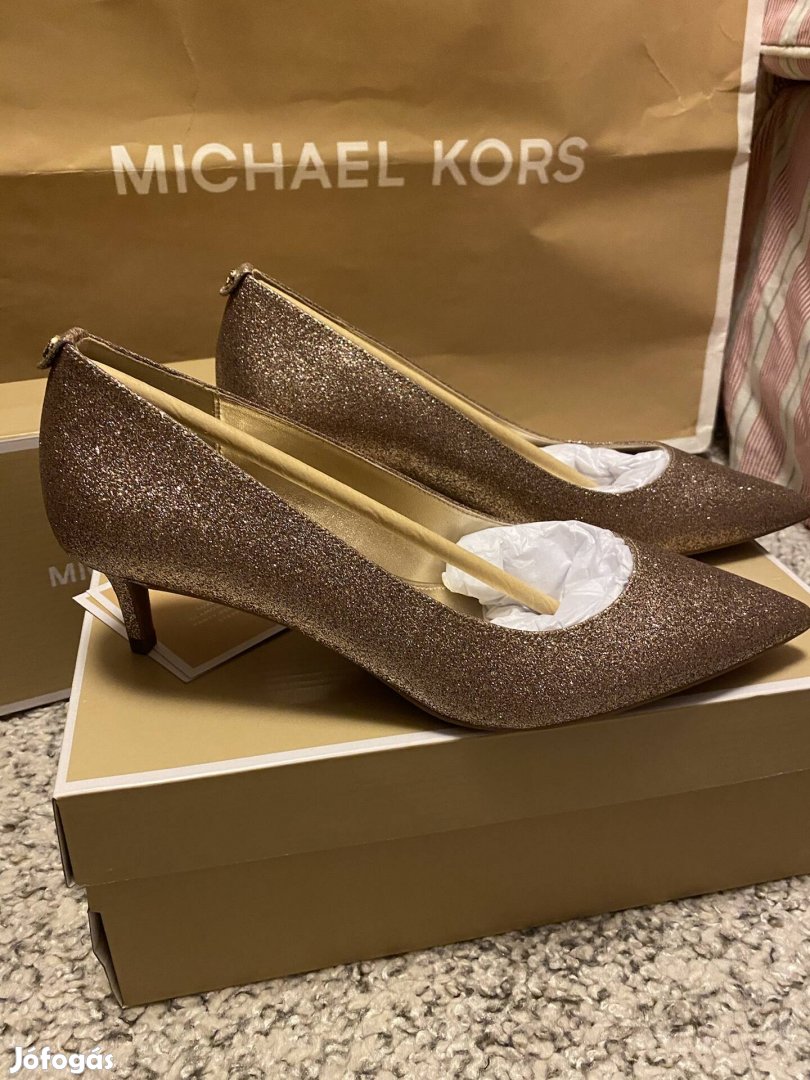 Michael Kors Sara cipő 7,5M méretben