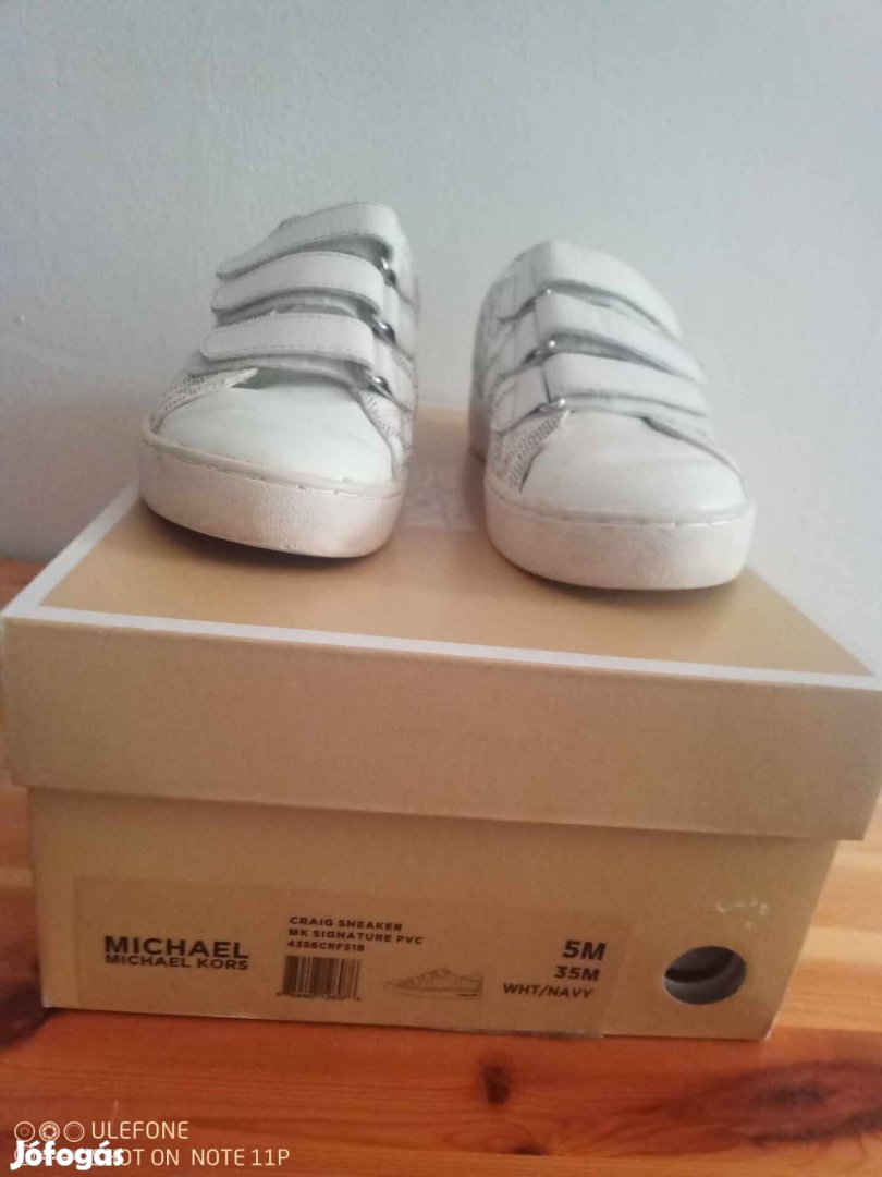 Michael Kors cipő 35