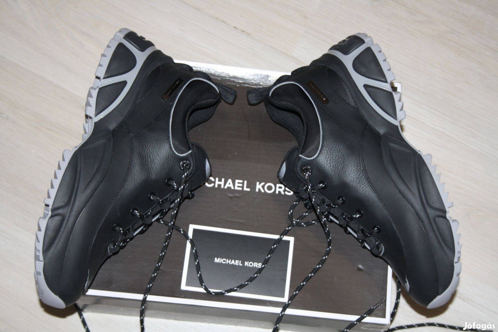 Michael Kors eredeti férfi cipő 10,5 ! Bőr Új Dobozban