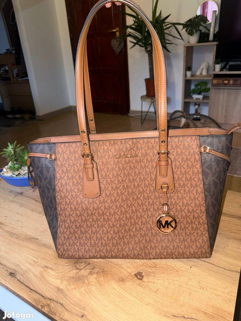Michael Kors táska